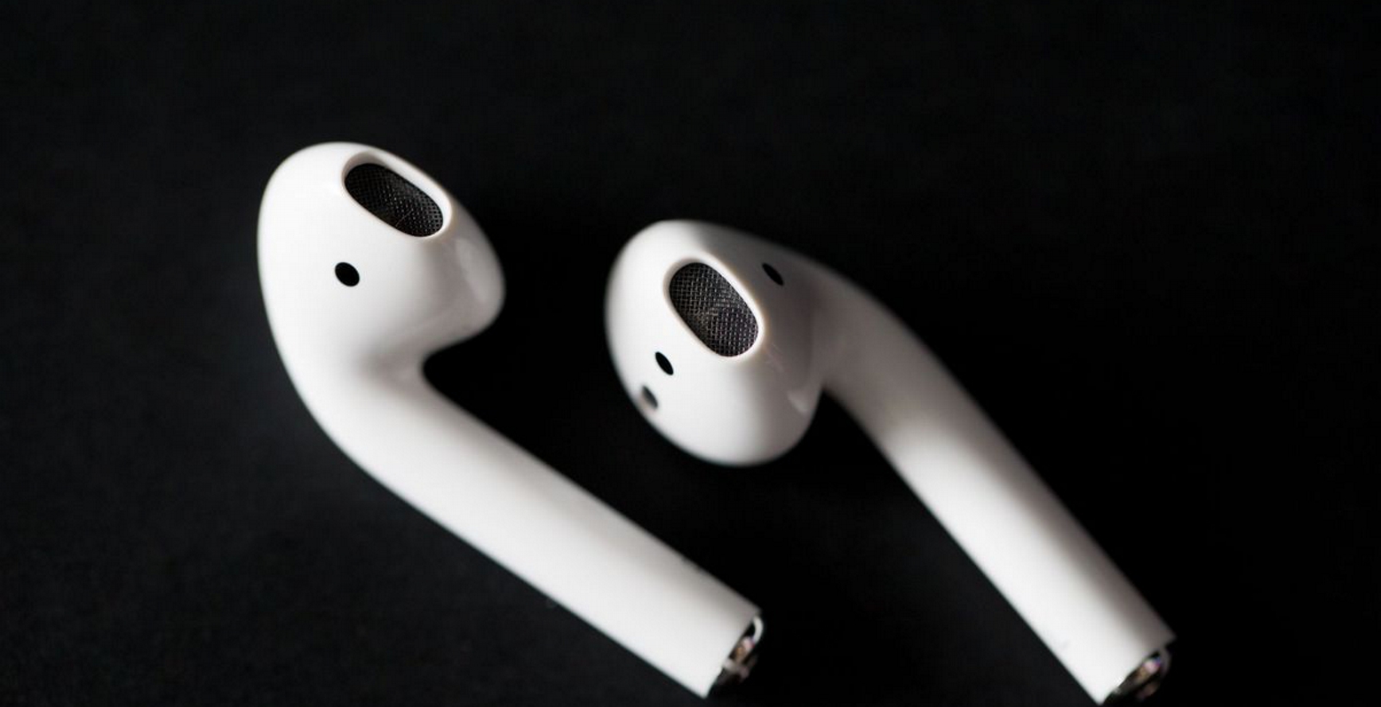 Наушники apple фото. Apple AIRPODS 2. Наушники Apple Earpods 2. Apple iphone AIRPODS. Беспроводные наушники аирподс 2.