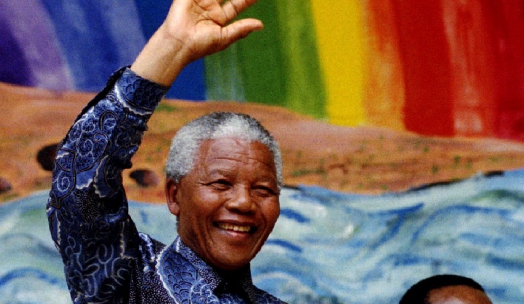 С ним боролся мандела 8 букв. Несул Мандела. Nelson Mandela Day. ГАВГУША Мандела. Волна Мандела.