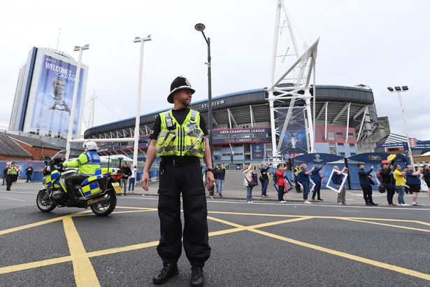 Αποτέλεσμα εικόνας για cardiff stadium police