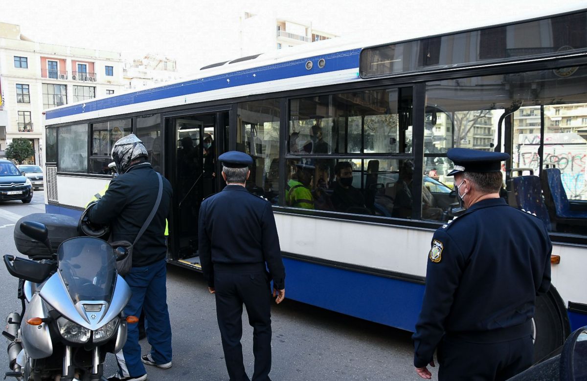 Κορωνοϊός έλεγχοι