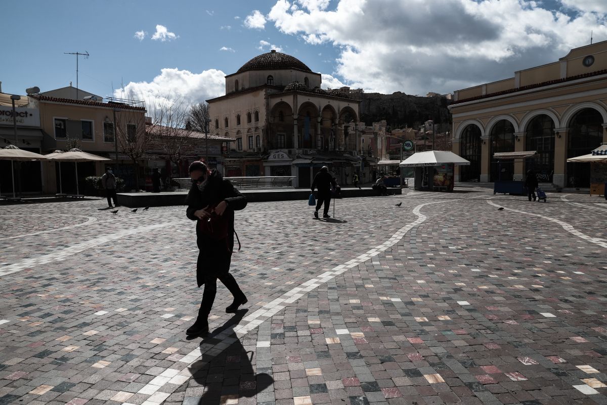 Χαλάρωση μέτρων: Διχασμένοι οι ειδικοί