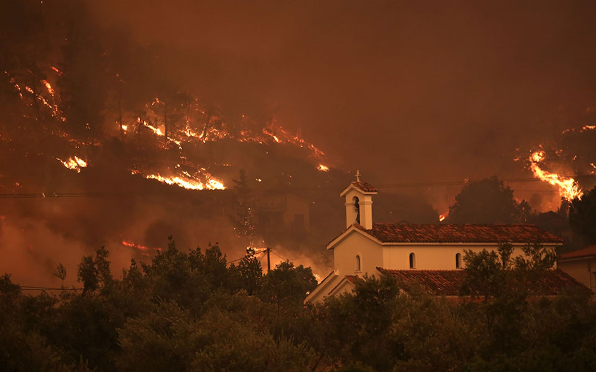 Φωτιά στην Εύβοια