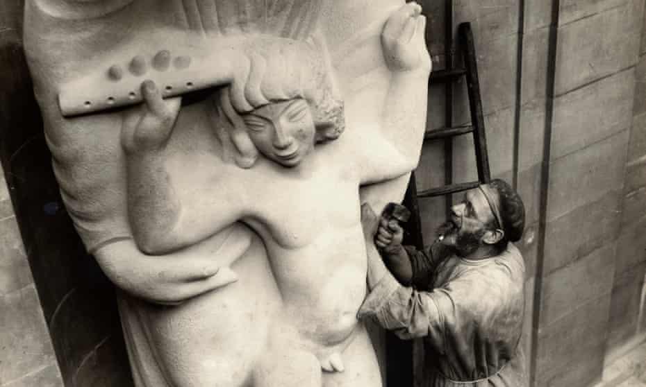 Σειρά γλυπτών Eric Gill